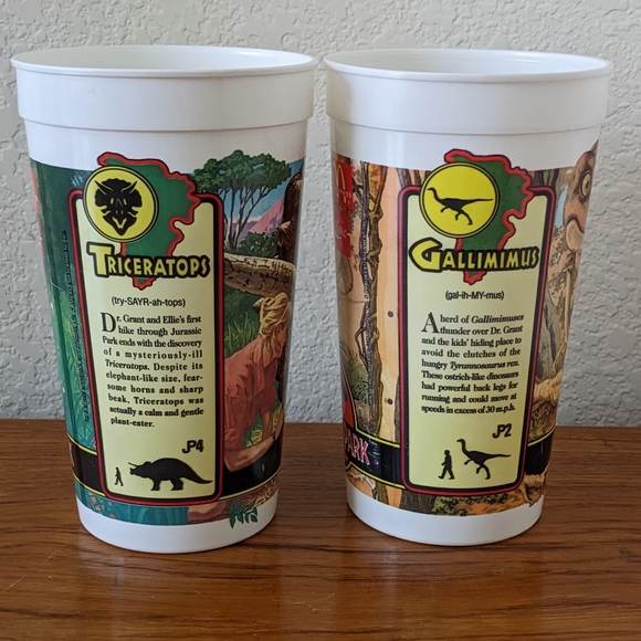 Jurassic Park McDonald's Collector Cups 1992 - Picture 2 of 5